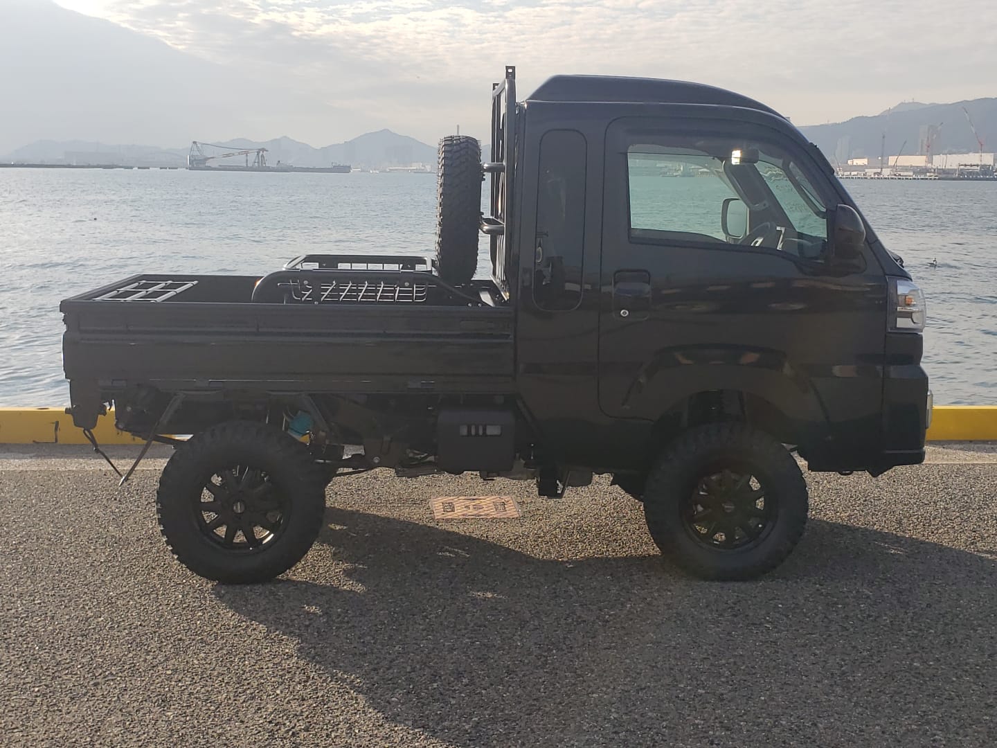 2022 DAIHATSU HIJET EXTREME (8541) - MINI Monsters USA