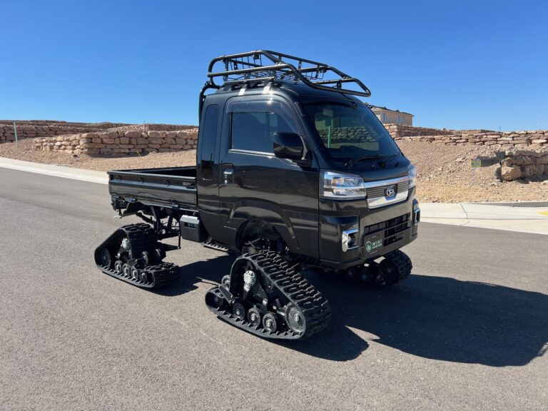 2022 Daihatsu Hijet (Extreme) photo 1