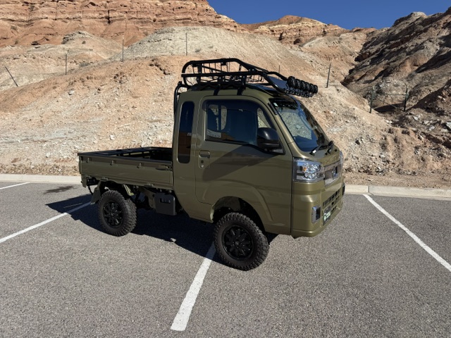 2026 Daihatsu Hijet (Extreme) photo 1