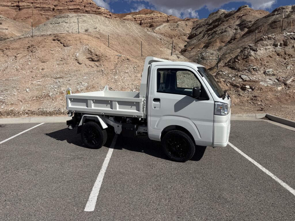 2026 DAIHATSU HIJET HD DUMP (0948) “Thanks Mike From CT” photo 2