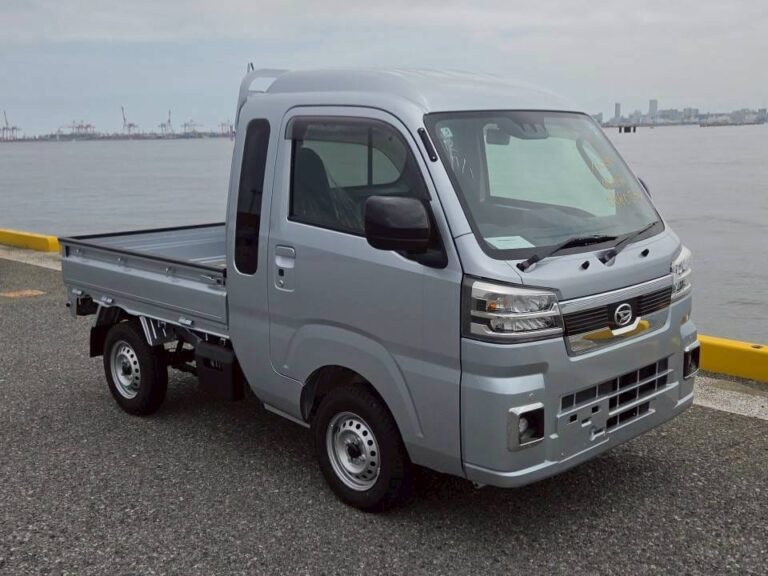 2026 Daihatsu Hijet Jumbo photo 1
