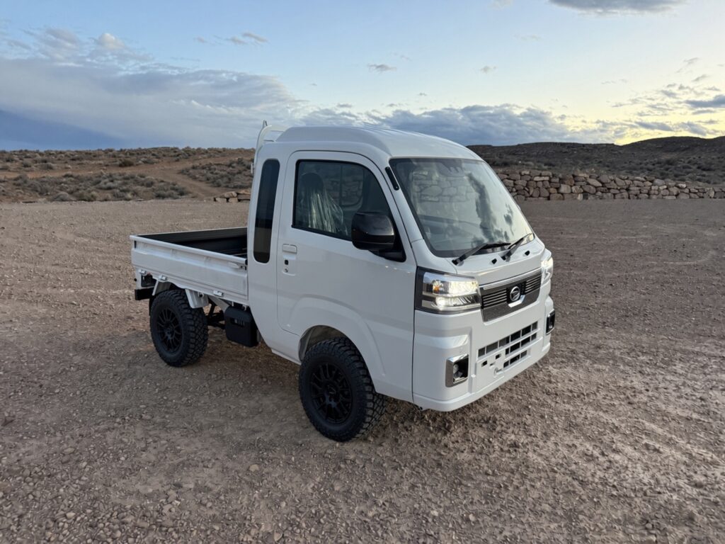 2026 Daihatsu Hijet Jumbo photo 2