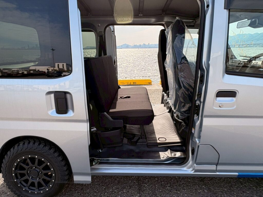 2026 Daihatsu Cargo VAN photo 22